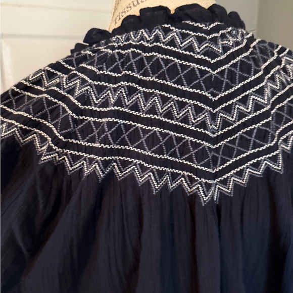 Madewell embroidered smock top - Picture 3 of 6